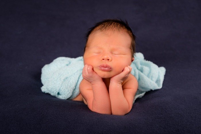 Choosing a Newborn Photographer 3