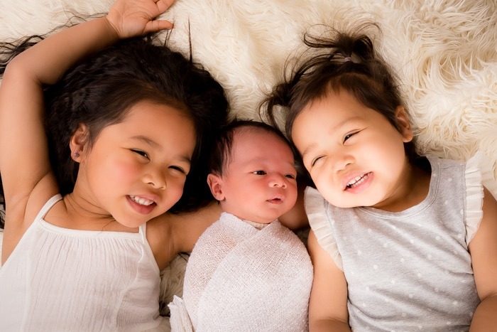 Choosing a Newborn Photographer 7