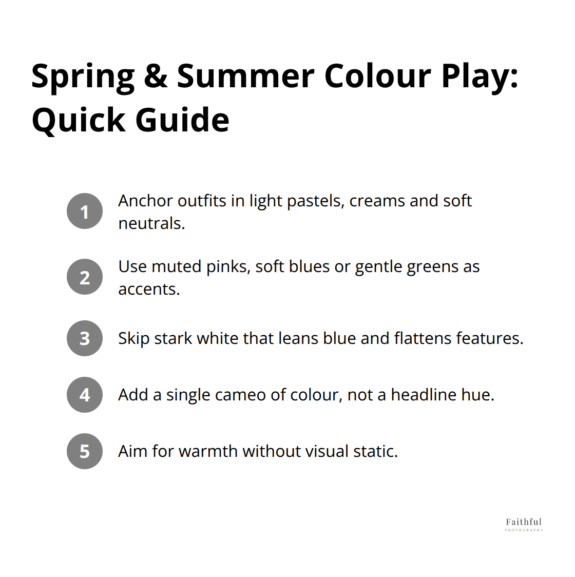 Compact guide to spring and summer colour choices for Australian family portraits